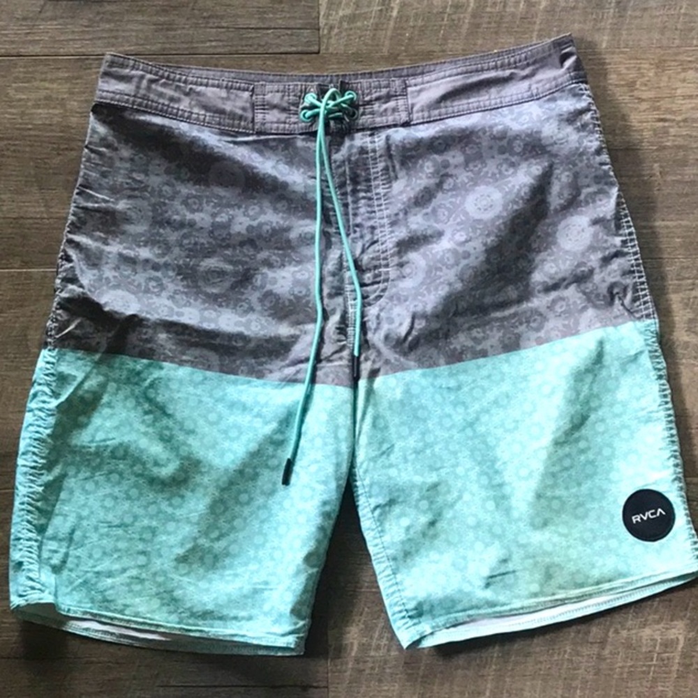RVCA Boardshorts